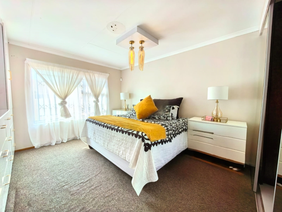 3 Bedroom Property for Sale in Vaalpark Free State